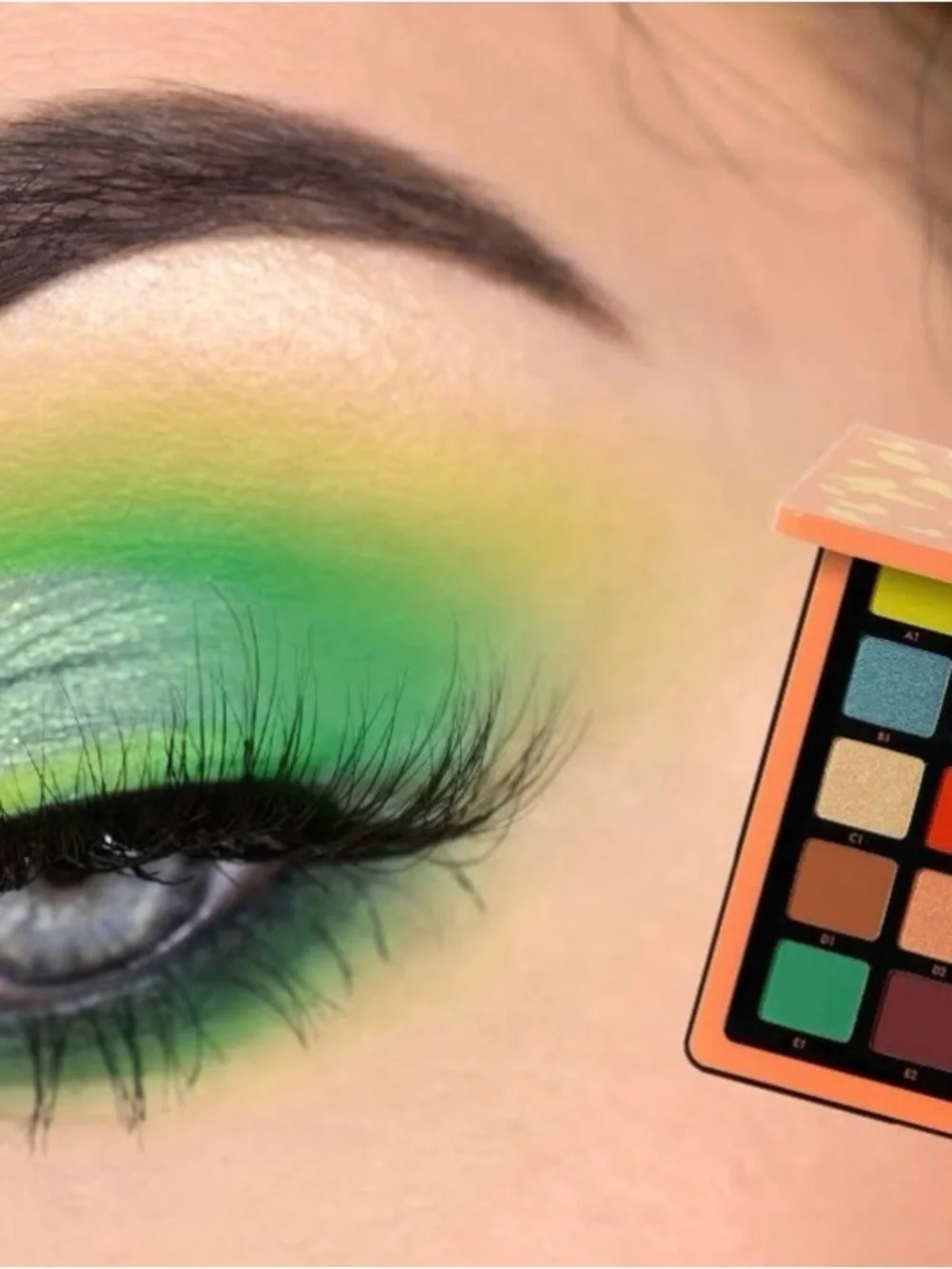 Anastasia Beverly Hills eyeshadow palette
